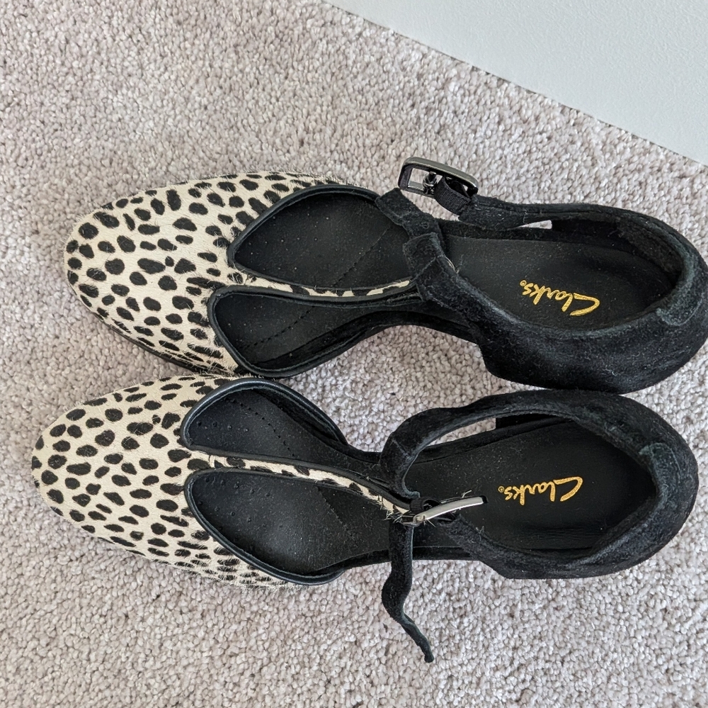 Clarks Black and Cream Leopard Print Flats